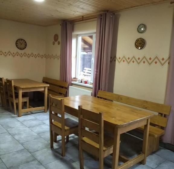 Pensiune еко садиба сова бубу