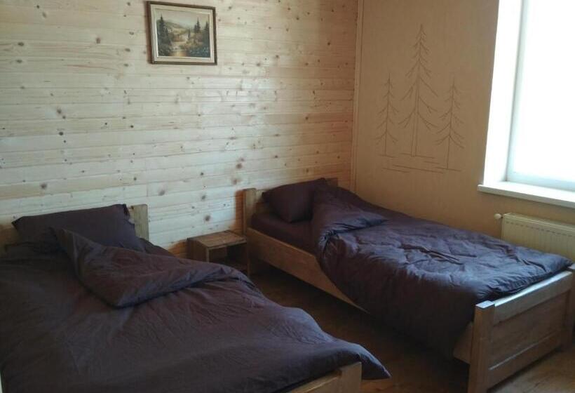 Pensiune еко садиба сова бубу