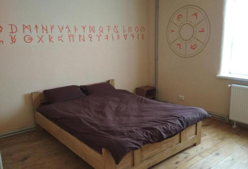 Pensiune еко садиба сова бубу