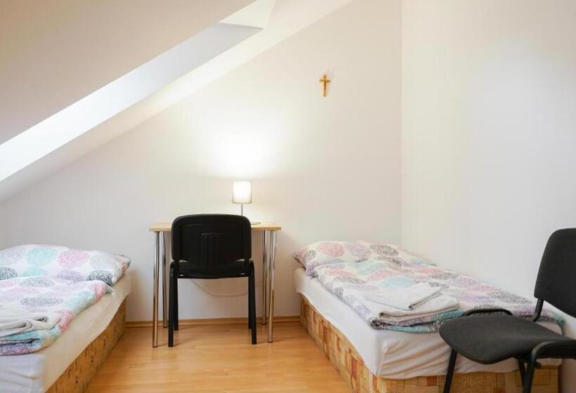 بنسيون Dom Pútnika Cbm