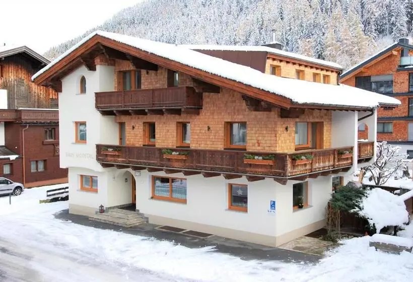 Majatalo Haus Moostal