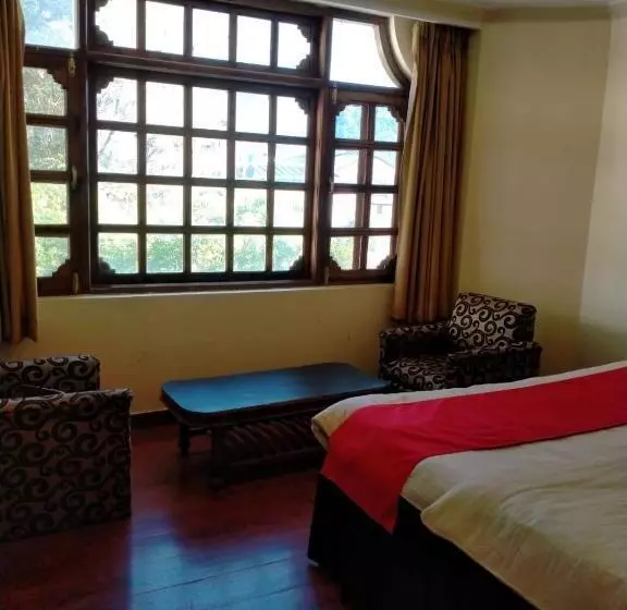 Majatalo Marina Dharamshala