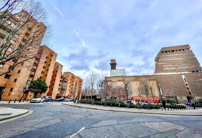 River Thames View Entire Apartment Next To Tate Modern And St Paul Cathedral