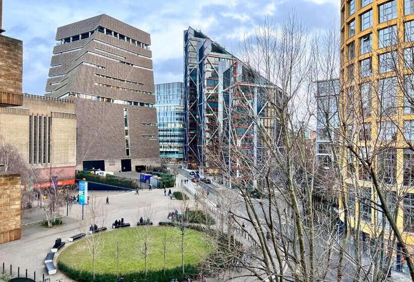 River Thames View Entire Apartment Next To Tate Modern And St Paul Cathedral