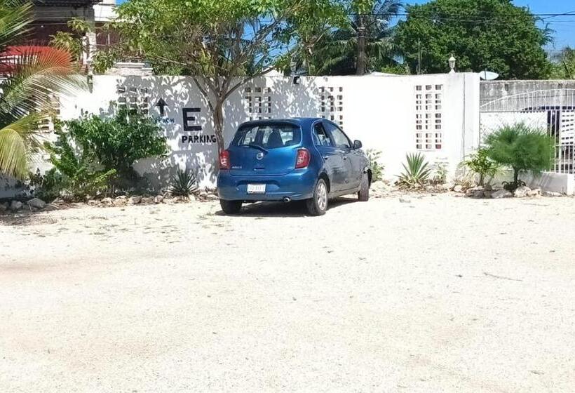 Villa Gabriela Celestún  Hotel & Restaurant