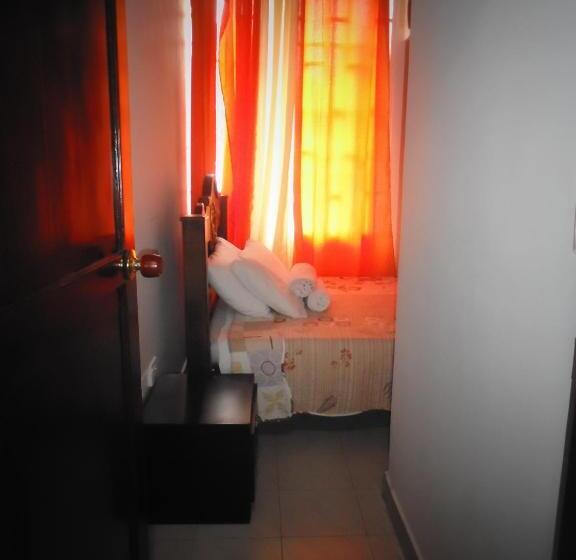 هاستل Alojamientos Turísticos Shalain