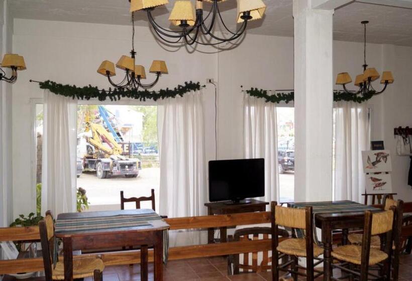 هاستل La Posada De Los Robles