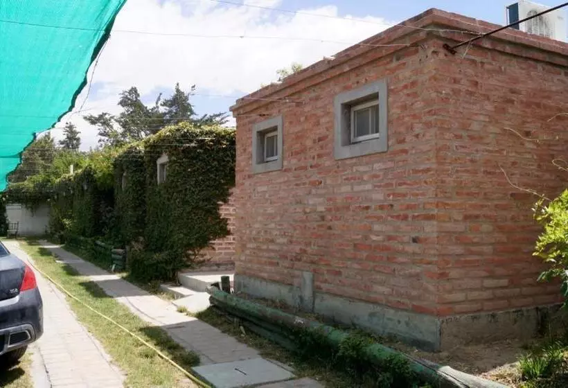 Retkeilymaja La Posada De Los Robles