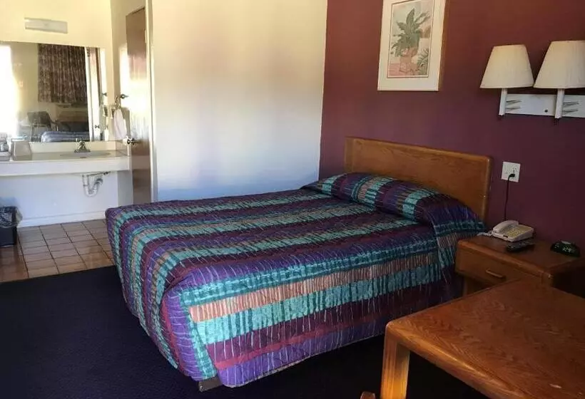 Retkeilymaja Luxury Inn