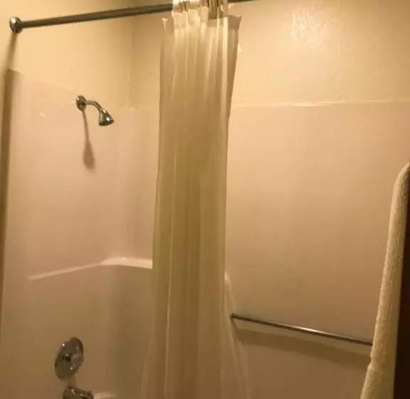 Retkeilymaja Luxury Inn