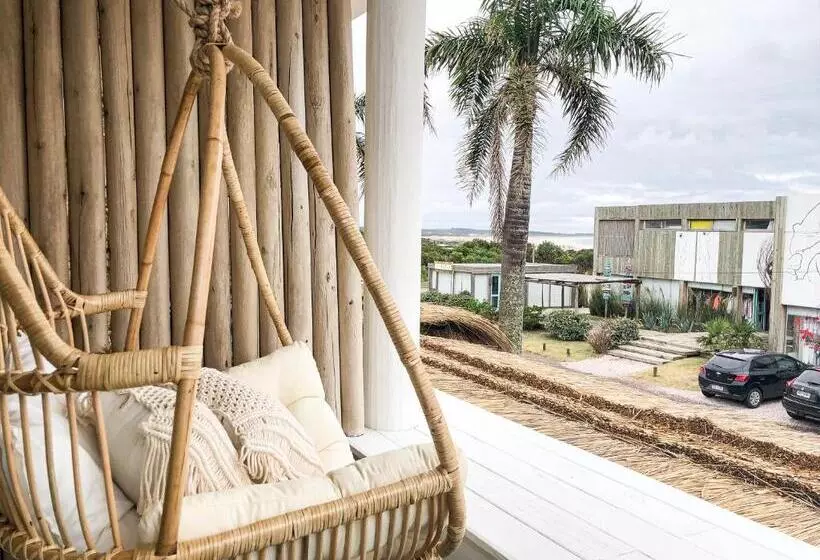 Retkeilymaja M A R ė A