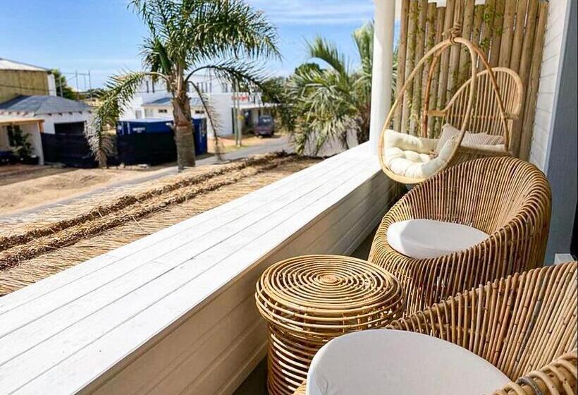 Schronisko M A R ė A