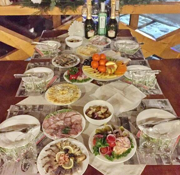 Retkeilymaja Zakhid Cottage Complex