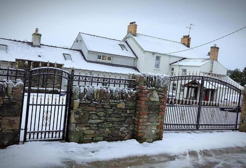 Bed and Breakfast Chalet Free Sauna & Spa Superking Bed