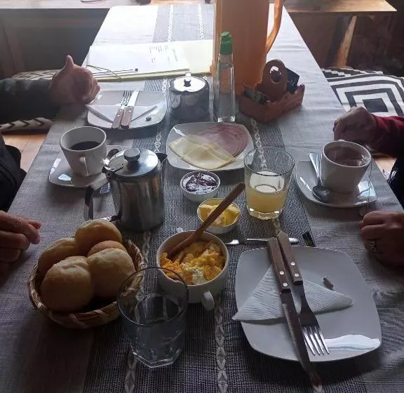 Aamiaismajoitus (B&B) Hostal La Minga