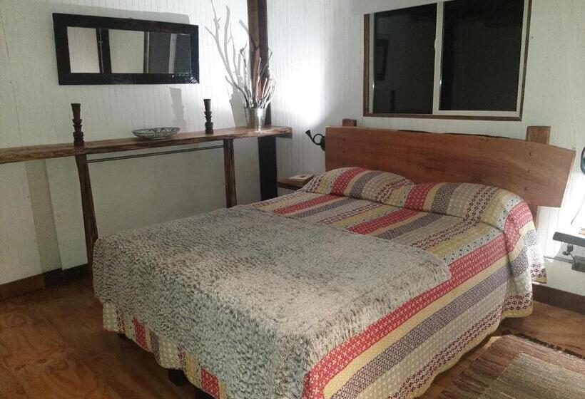 Bed & Breakfast Hostal La Minga