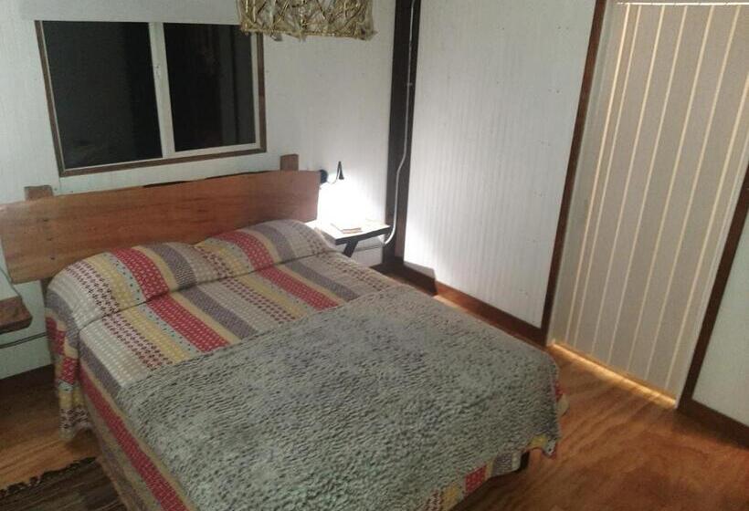 Bed & Breakfast Hostal La Minga