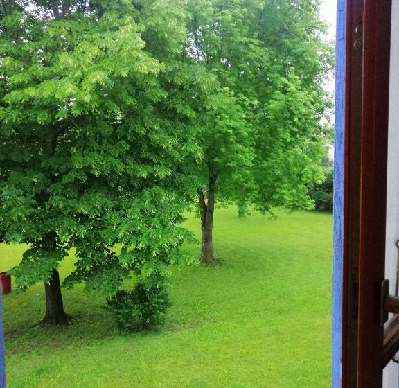 Bed and Breakfast La Campagne En Ville