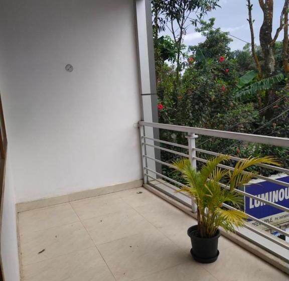 Hotel Cloudfoster Thekkady