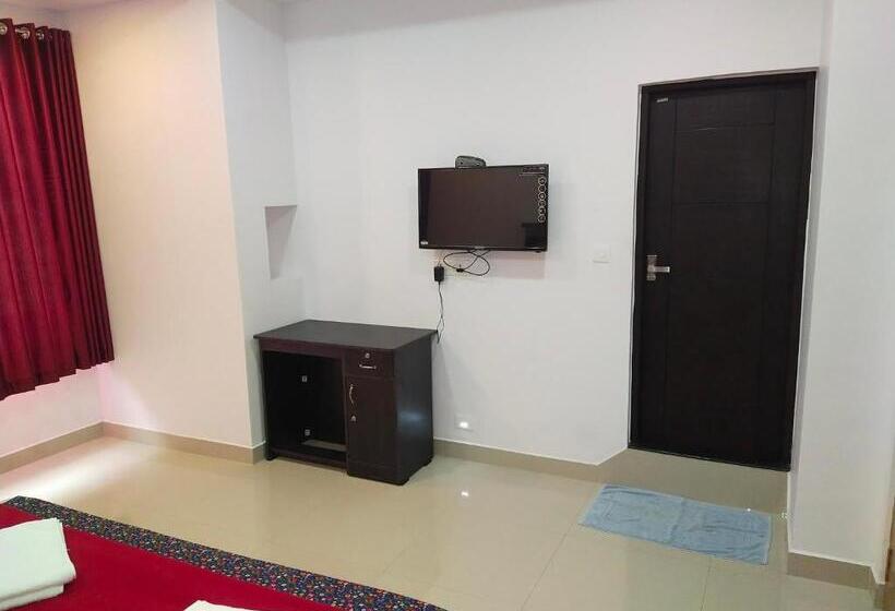 Hotel Cloudfoster Thekkady