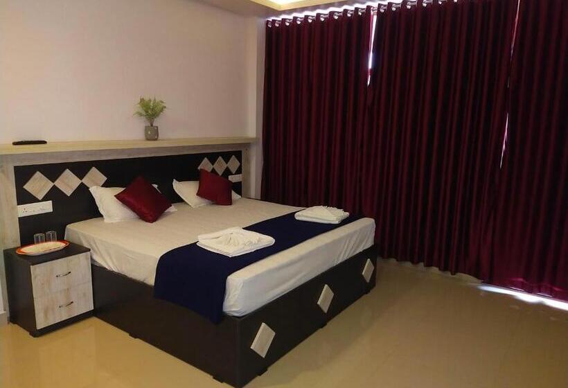 Hotel Cloudfoster Thekkady