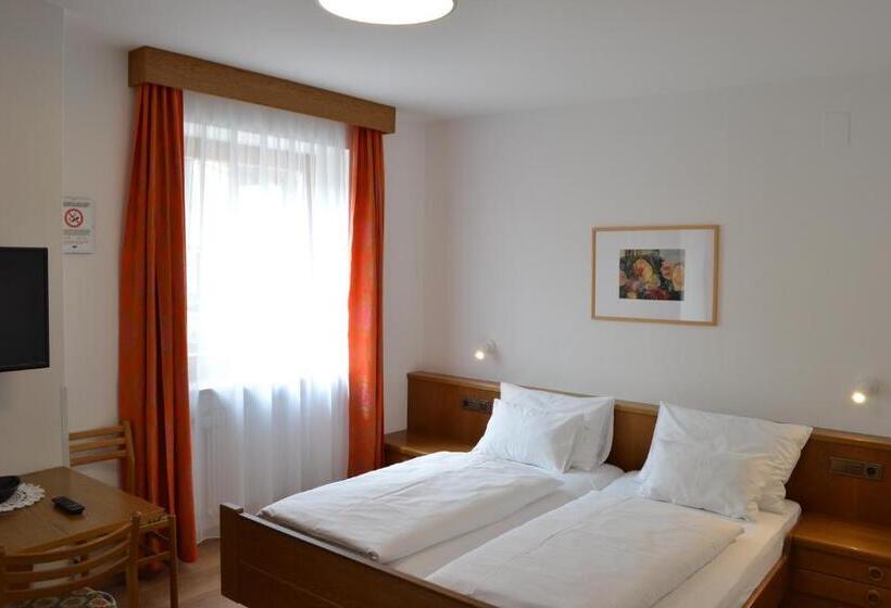 בית מלון כפרי Gasthof Pizzeria Unterwirt