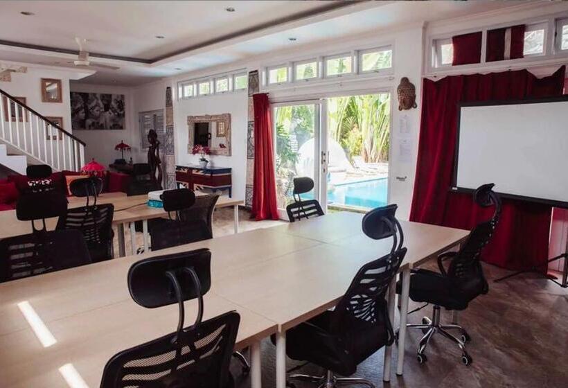 Hotel Happy Days Villa