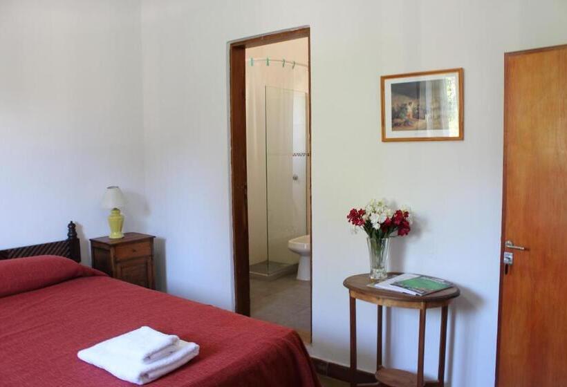 בית מלון כפרי Lago