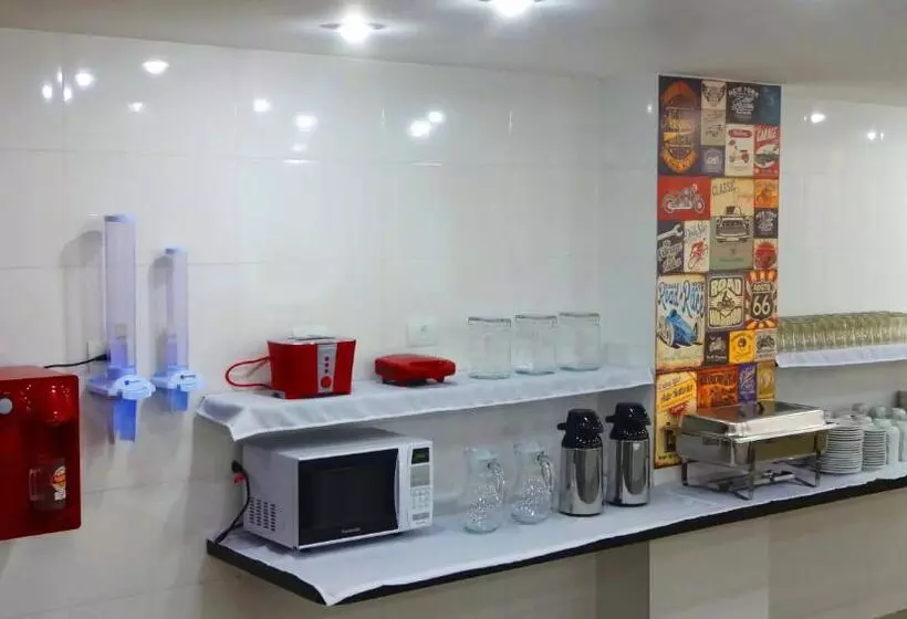 ホテル Monte Carlo Uberaba   Próximo Ao Hospital Uftm , Hospital Dr Hélio Angotti E Hospital Regional Ubera