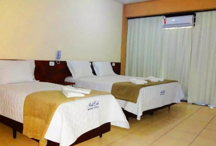 ホテル Monte Carlo Uberaba   Próximo Ao Hospital Uftm , Hospital Dr Hélio Angotti E Hospital Regional Ubera