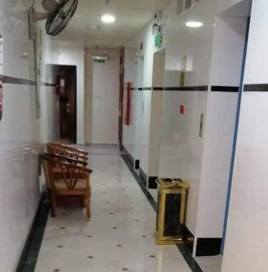 ホテル Rawdat Alkhalil