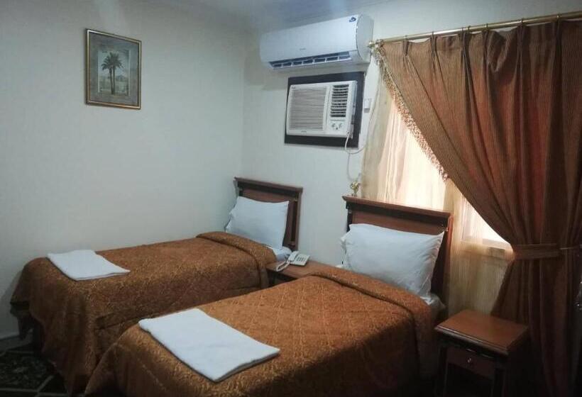 ホテル Rawdat Alkhalil