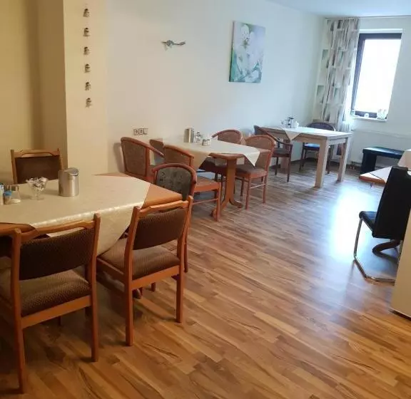 ホテル Zur Altstadt