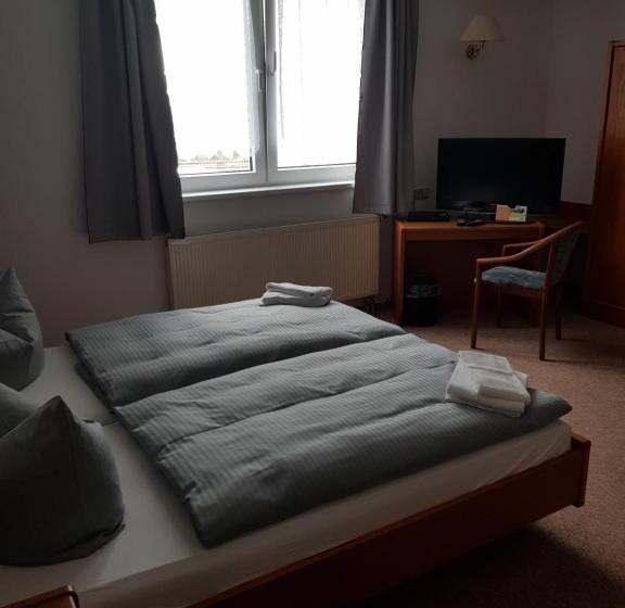 فندق Zur Altstadt