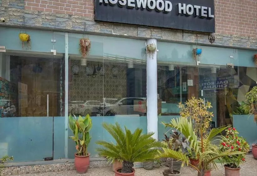 Oyo Flagship 43968 Hotel Rosewood