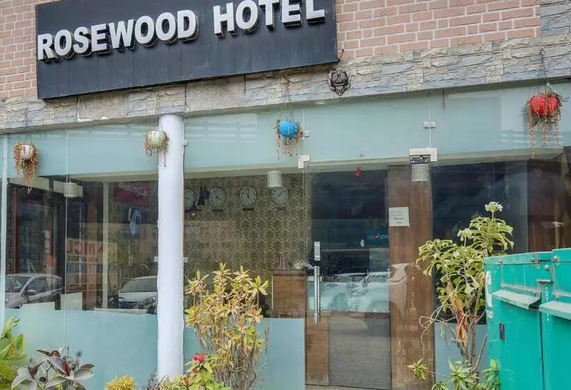 Oyo Flagship 43968 Hotel Rosewood