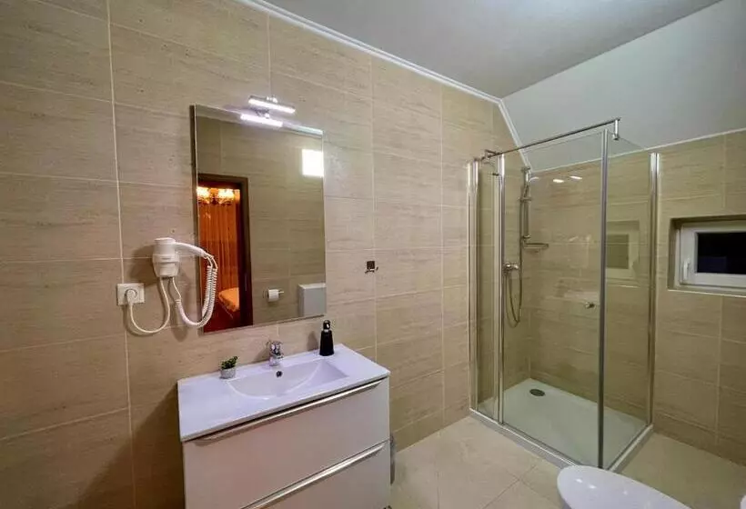 Majatalo Casa Iulian