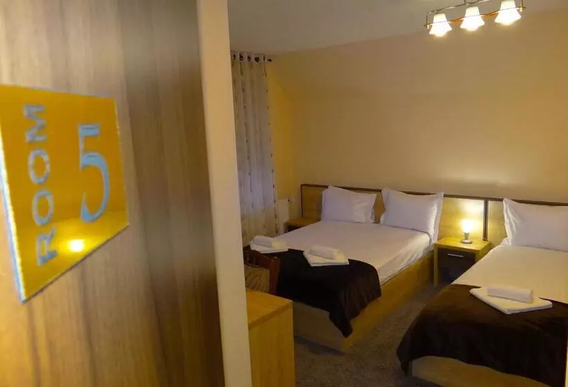 Majatalo Casa Iulian