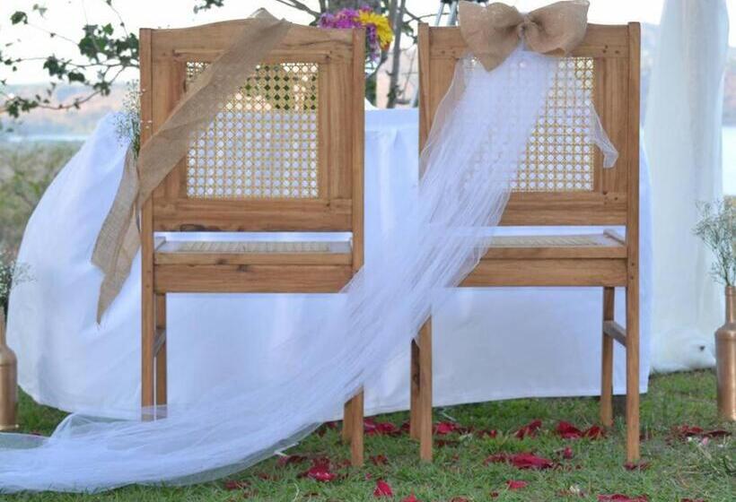 پانسیون Centro Ecoturístico Flor De Pochote