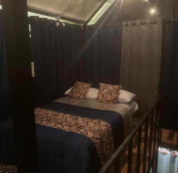 Pensionat Chalets Resort Masinagudi