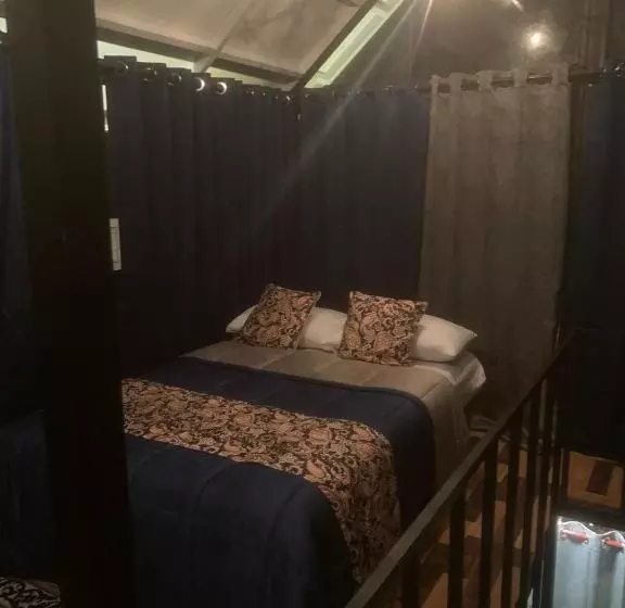 ペンション Chalets Resort Masinagudi