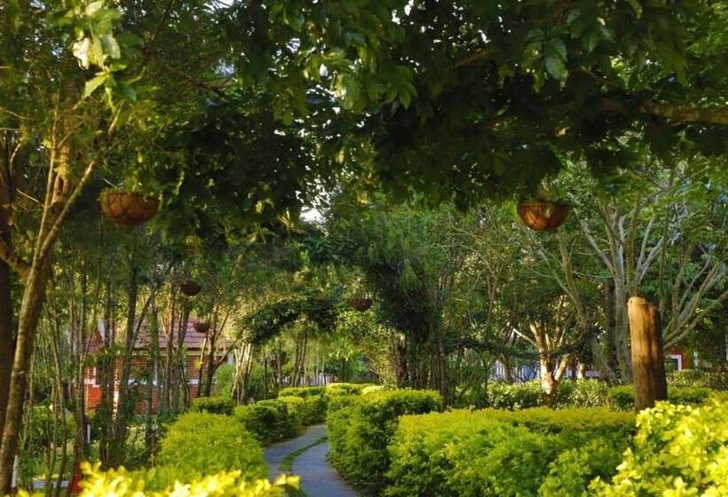 Pensionat Chalets Resort Masinagudi