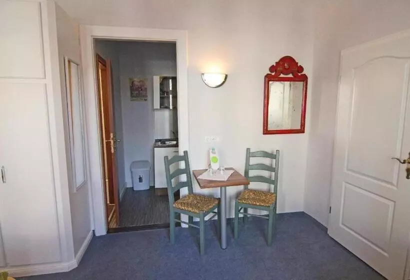 پانسیون Kapitaenshaus Lassen Zimmer Amistad