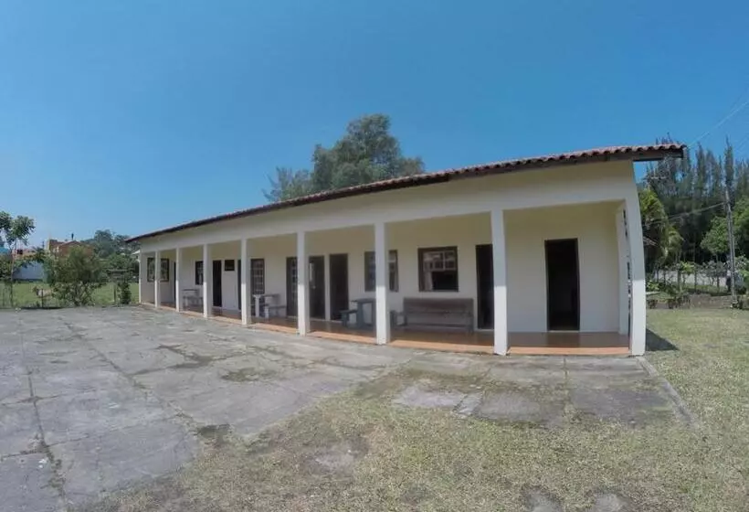 Majatalo Suítes Casa Amarela Da Ferrugem