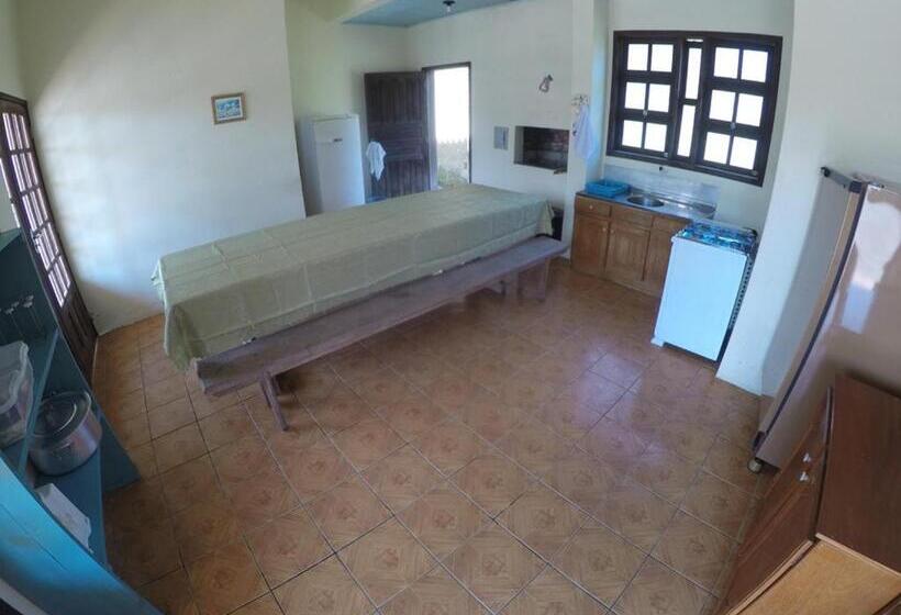 펜션 Suítes Casa Amarela Da Ferrugem