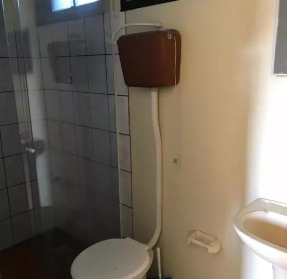 Majatalo Suítes Casa Amarela Da Ferrugem