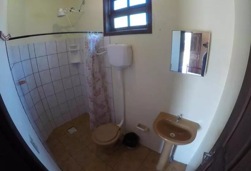 Majatalo Suítes Casa Amarela Da Ferrugem