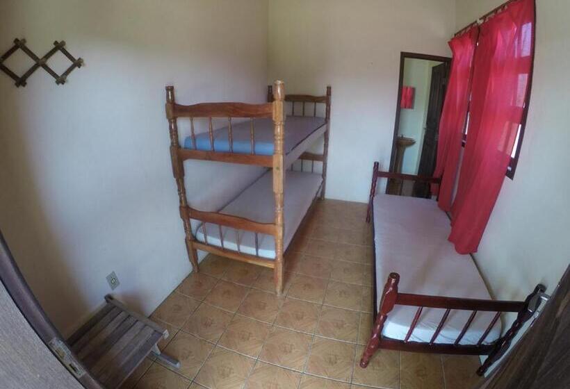 펜션 Suítes Casa Amarela Da Ferrugem