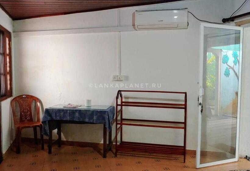 بنسيون Twin Palms