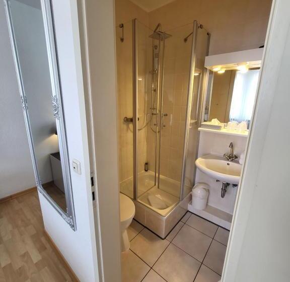 پانسیون Villa Wally